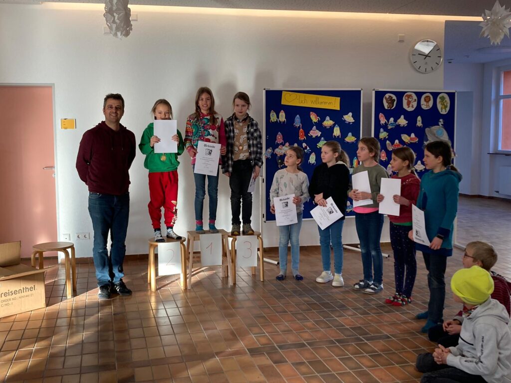 alle Mädchen - Grundschule KirchzartenGrundschule Kirchzarten